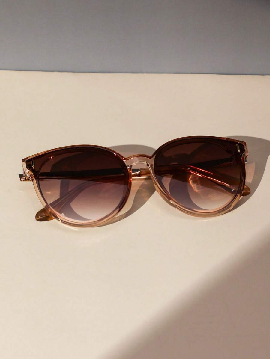 Lunettes de soleil œil de chat - Sunglasses Cat Eye avis et prix