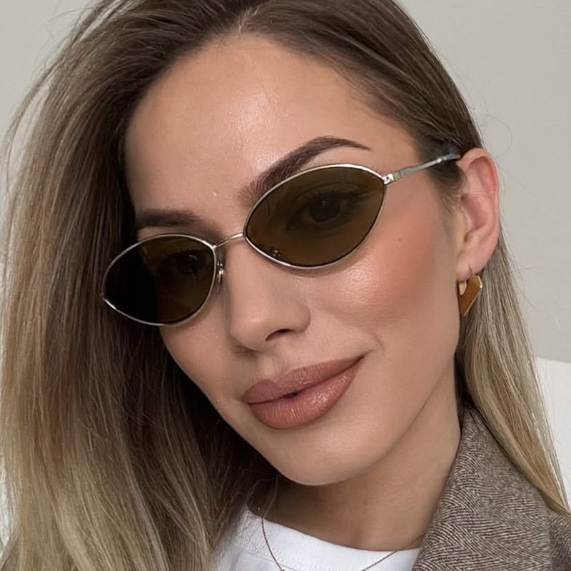 Lunettes de soleil œil de chat - Sunglasses Cat Eye avis et prix